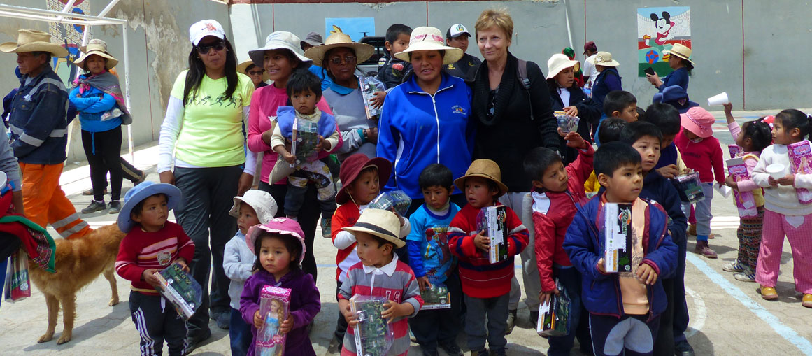 Visita a escuelas de Huanca, Taya y Lluta