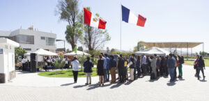 Accueillis par les élèves, ils ont entonné La Marseillaise.