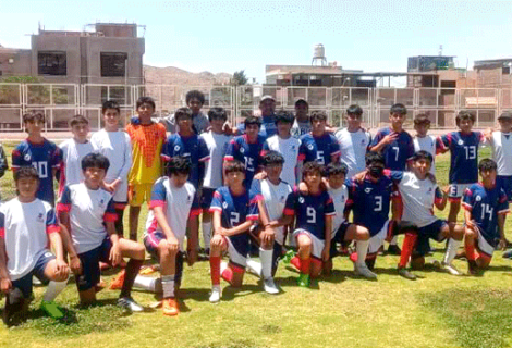 Partido amistoso de fútbol con el Colegio Futura School