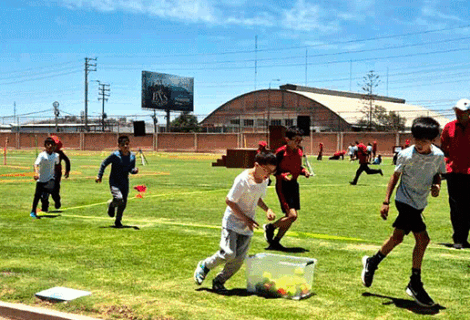 Campeonato de mini atletismo “Pequeños Atletas” / Championnat de mini-athlétisme « Petits athlètes »