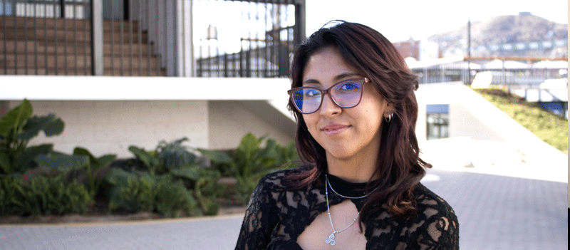¡Nueva ingresante a la Universidad! ¡Nueva ingresante a la Universidad!